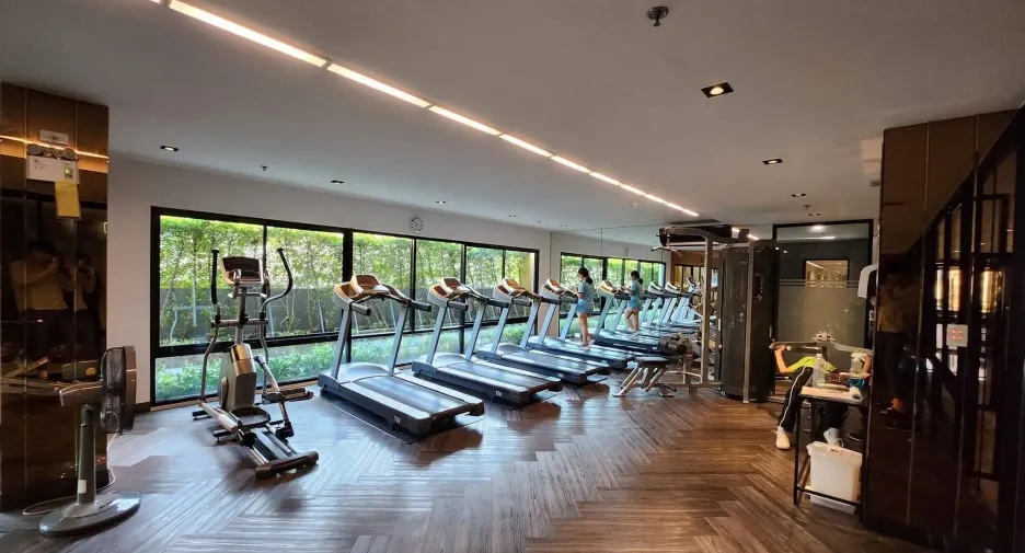 For sale studio condo in Bang Phlat, Bangkok