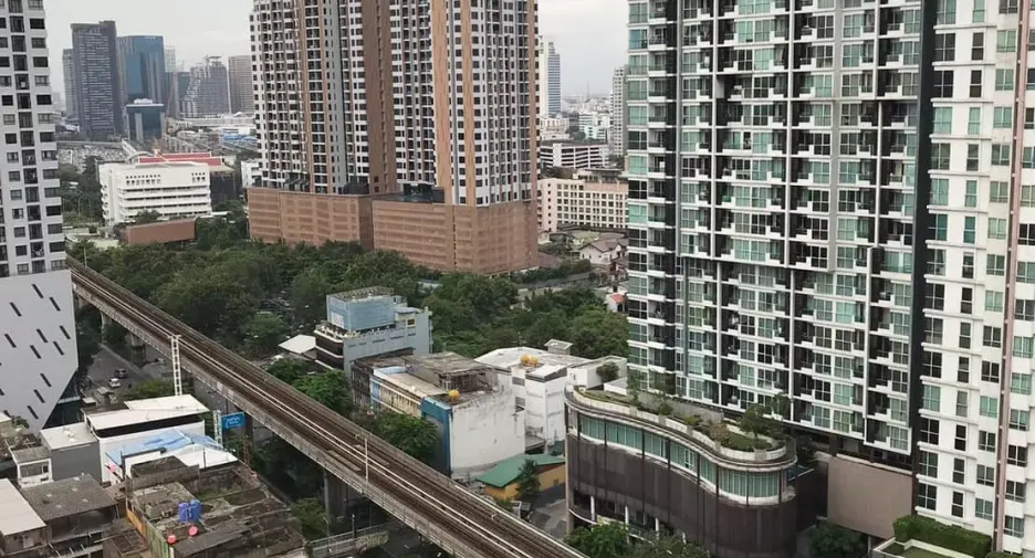 For sale and for rent studio condo in Phaya Thai, Bangkok