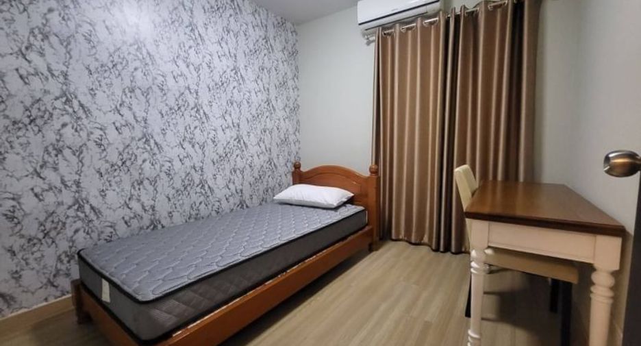 For rent 3 bedrooms villa in Mueang Chiang Mai, Chiang Mai
