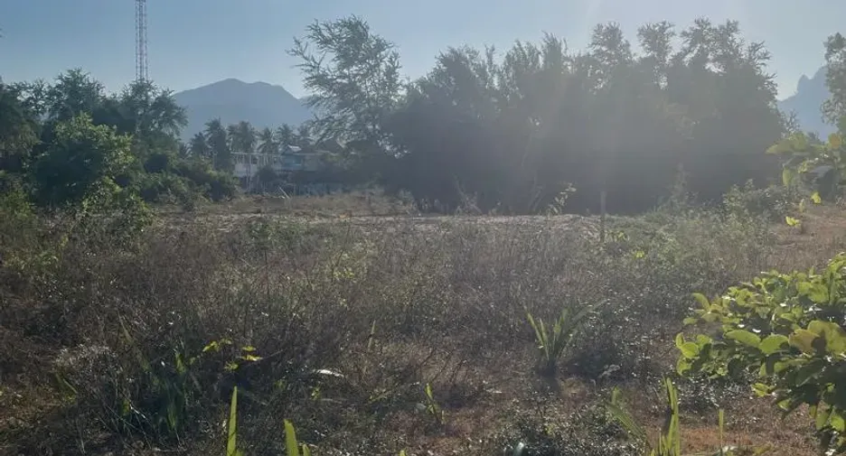Terreno en venta en Sam Roi Yot, Prachuap Khiri Khan