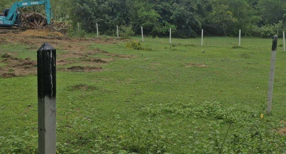 À vendre terrain à Sam Roi Yot, Prachuap Khiri Khan