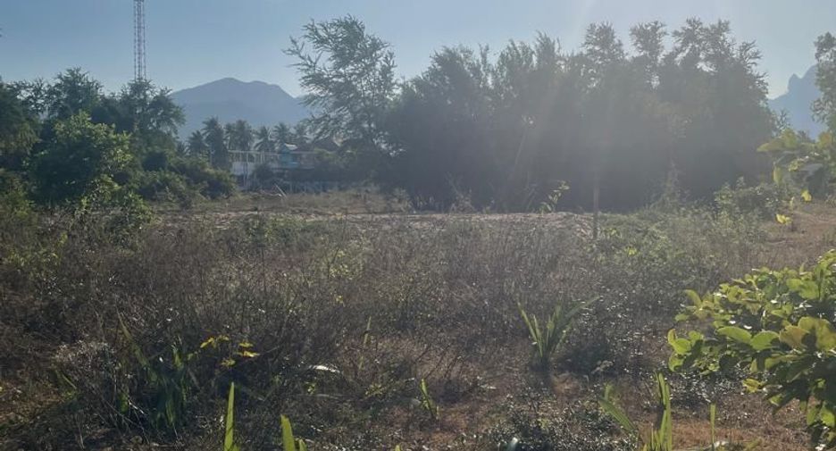 À vendre terrain à Sam Roi Yot, Prachuap Khiri Khan