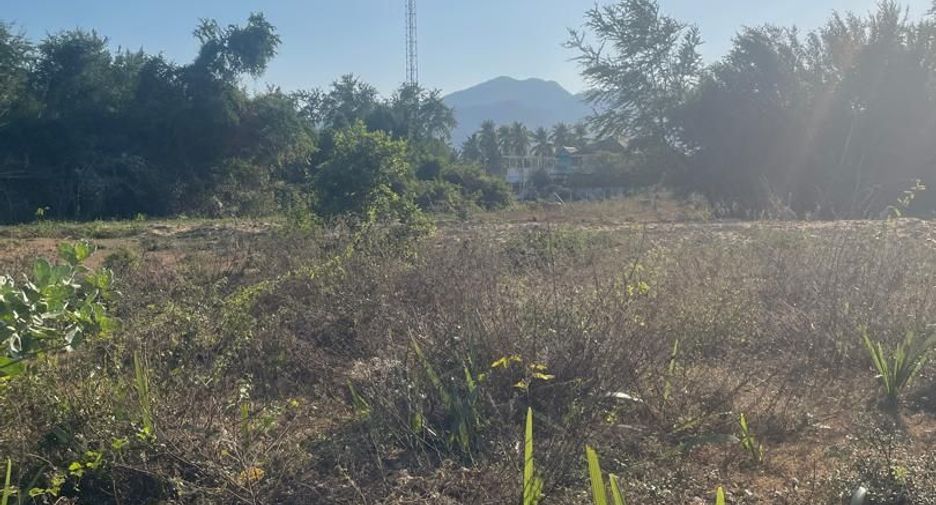 À vendre terrain à Sam Roi Yot, Prachuap Khiri Khan