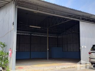 出租 公寓 独立屋 在 Bang Bua Thong, Nonthaburi
