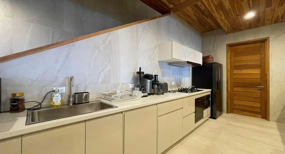 For sale and for rent 10 bedrooms villa in Ko Samui, Surat Thani