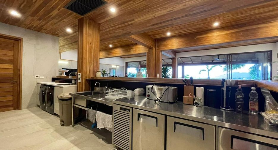 For sale and for rent 10 bedrooms villa in Ko Samui, Surat Thani
