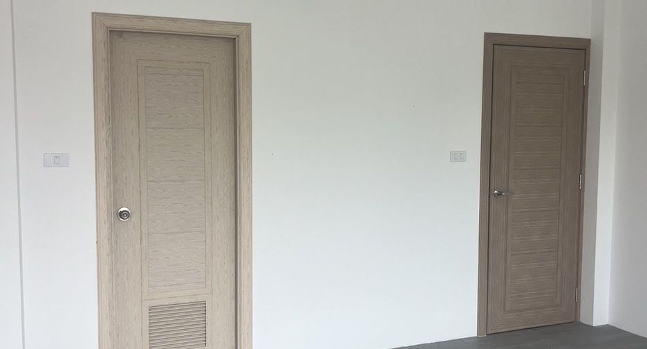 For sale 3 bedrooms townhouse in Doi Saket, Chiang Mai