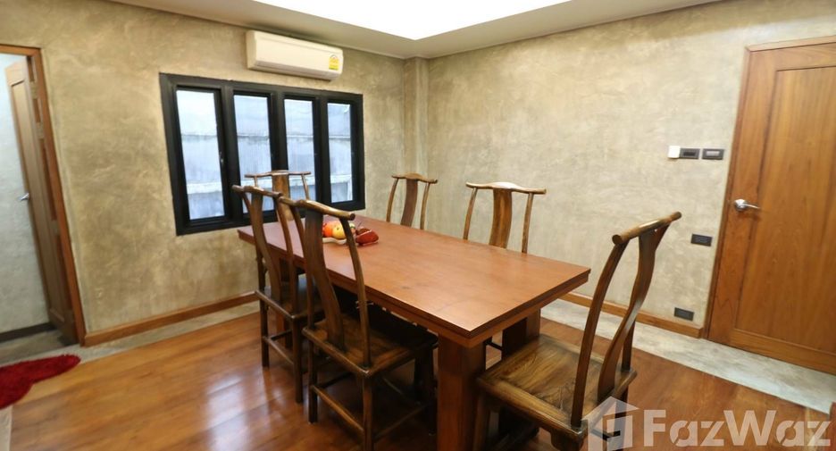 Продажа 5 спальни дом в Mueang Chiang Mai, Чианг Маи
