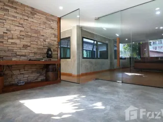 Продажа 5 спальни дом в Mueang Chiang Mai, Чианг Маи