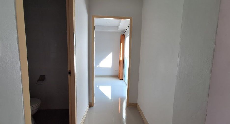 For rent 3 bedrooms villa in Hua Hin, Prachuap Khiri Khan