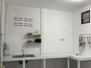 出售 2 卧室 联排别墅 在 Si Racha, Chon Buri