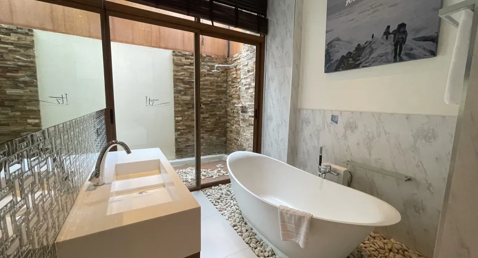 For rent 3 bedrooms villa in Hua Hin, Prachuap Khiri Khan