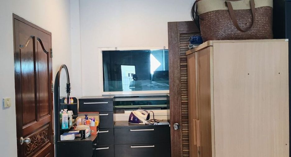 Продажа 3 спальни дом в Ча Ам, Пхетбури