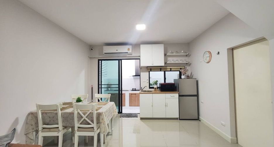 For sale and for rent 3 bedrooms townhouse in Prawet, Bangkok