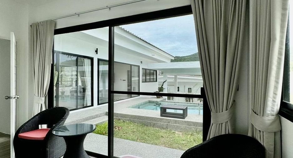 À louer 3 chambres villa à Ko Samui, Surat Thani