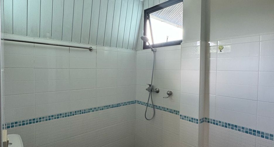 For rent 3 bedrooms house in Ko Samui, Surat Thani
