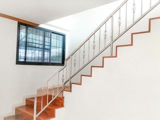 For sale 2 bedrooms townhouse in Mueang Chiang Mai, Chiang Mai