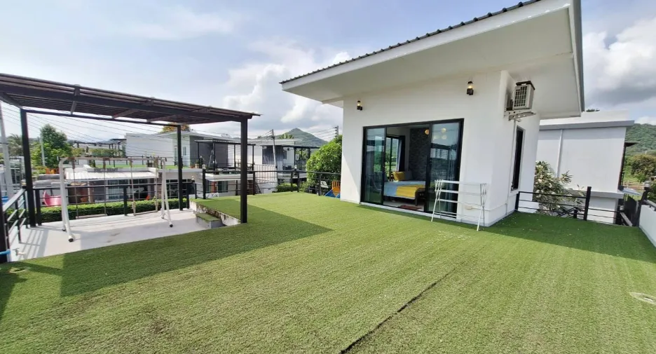 For rent 3 bedrooms villa in Hua Hin, Prachuap Khiri Khan