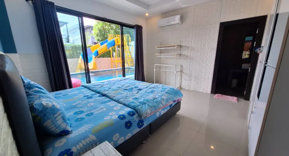 For rent 3 bedrooms villa in Hua Hin, Prachuap Khiri Khan