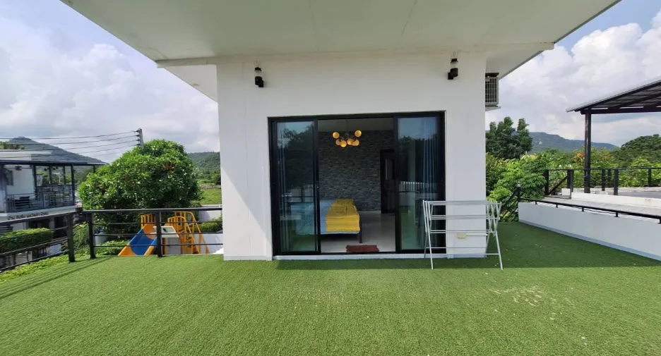 For rent 3 bedrooms villa in Hua Hin, Prachuap Khiri Khan