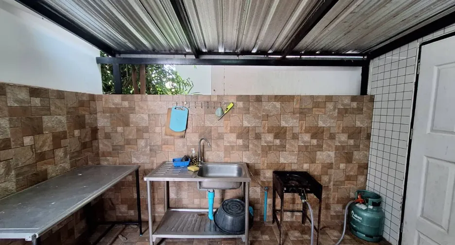 For rent 3 bedrooms villa in Hua Hin, Prachuap Khiri Khan