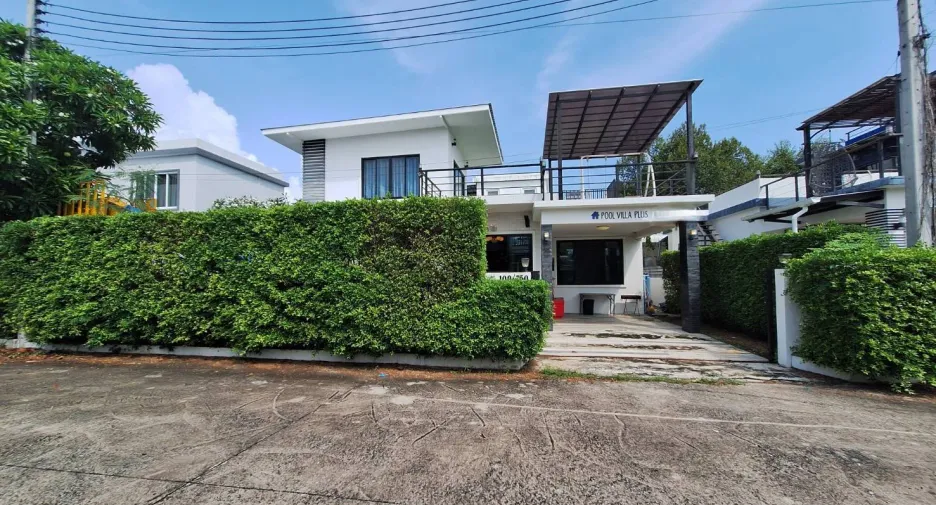 For rent 3 bedrooms villa in Hua Hin, Prachuap Khiri Khan