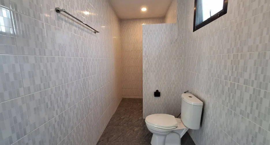 For rent 3 bedrooms villa in Hua Hin, Prachuap Khiri Khan