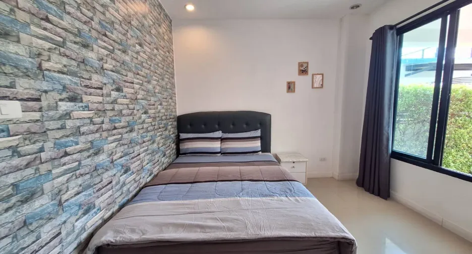 For rent 3 bedrooms villa in Hua Hin, Prachuap Khiri Khan