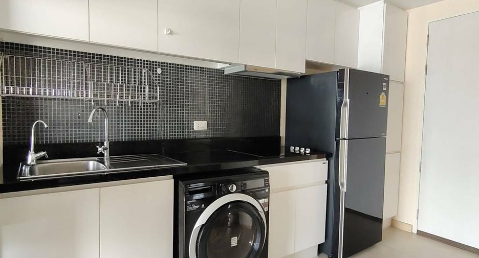 For sale 2 bedrooms condo in Bang Rak, Bangkok