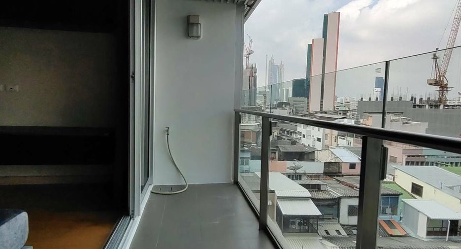 For sale 2 bedrooms condo in Bang Rak, Bangkok