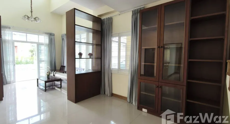 Haus zur Miete mit 4 Zimmer in San Sai, Chiang Mai