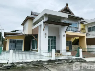 Casa en alquiler de 4 habitaciones en San Sai, Chiang Mai