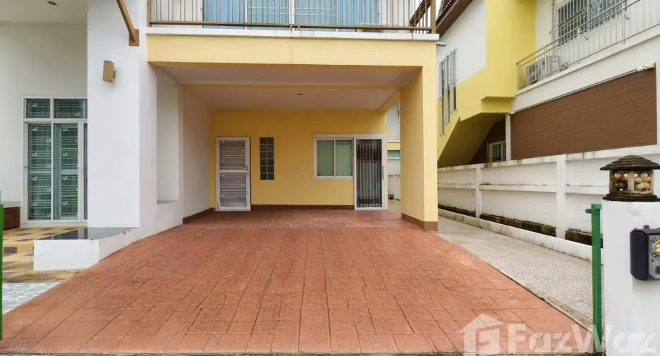 Haus zur Miete mit 4 Zimmer in San Sai, Chiang Mai