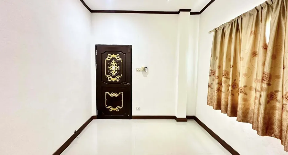 For rent 2 bedrooms house in Bang Lamung, Chonburi