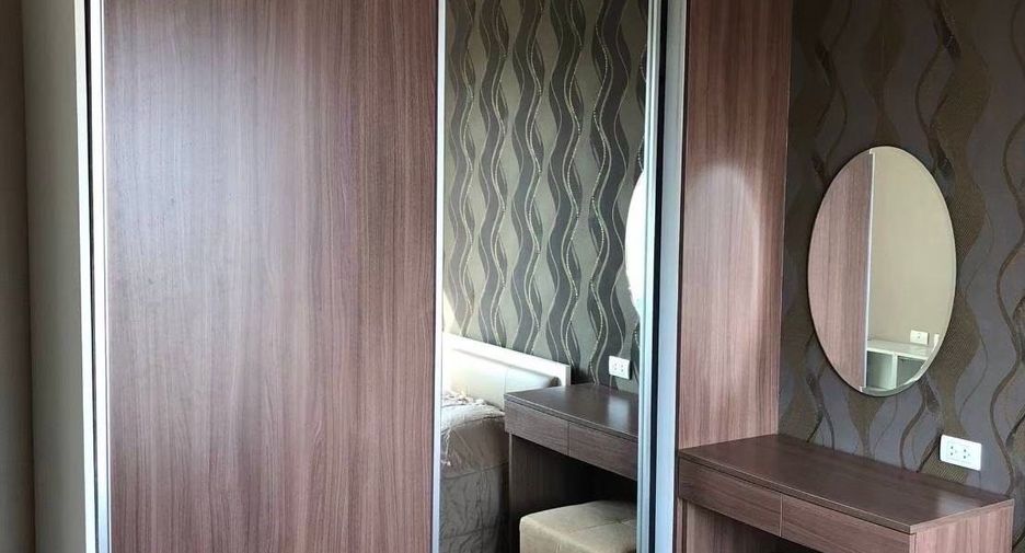 For sale 1 bed condo in Pom Prap Sattru Phai, Bangkok