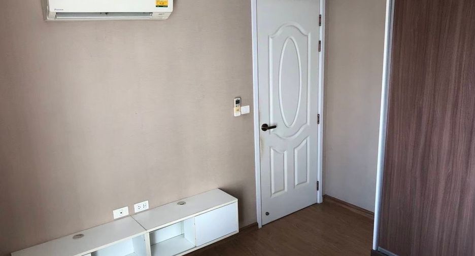 For sale 1 bed condo in Pom Prap Sattru Phai, Bangkok