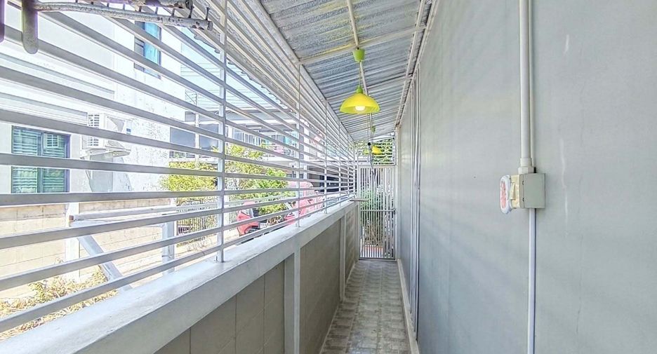 For sale 3 bedrooms townhouse in Mueang Chiang Mai, Chiang Mai