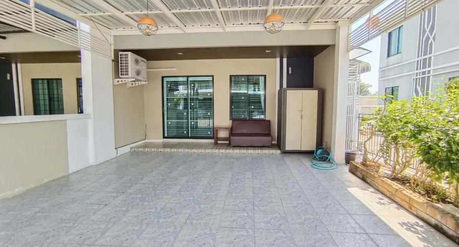 For sale 3 bedrooms townhouse in Mueang Chiang Mai, Chiang Mai