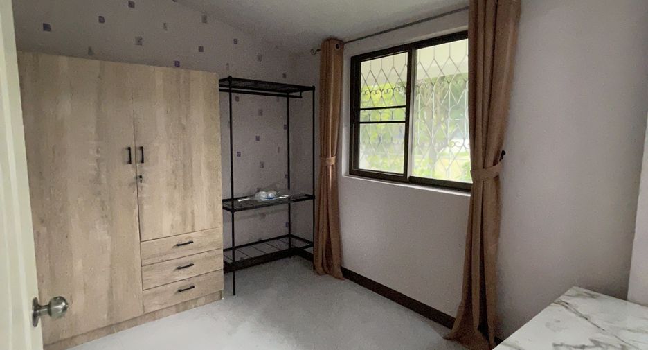 For sale and for rent 3 bedrooms house in Mueang Chiang Mai, Chiang Mai