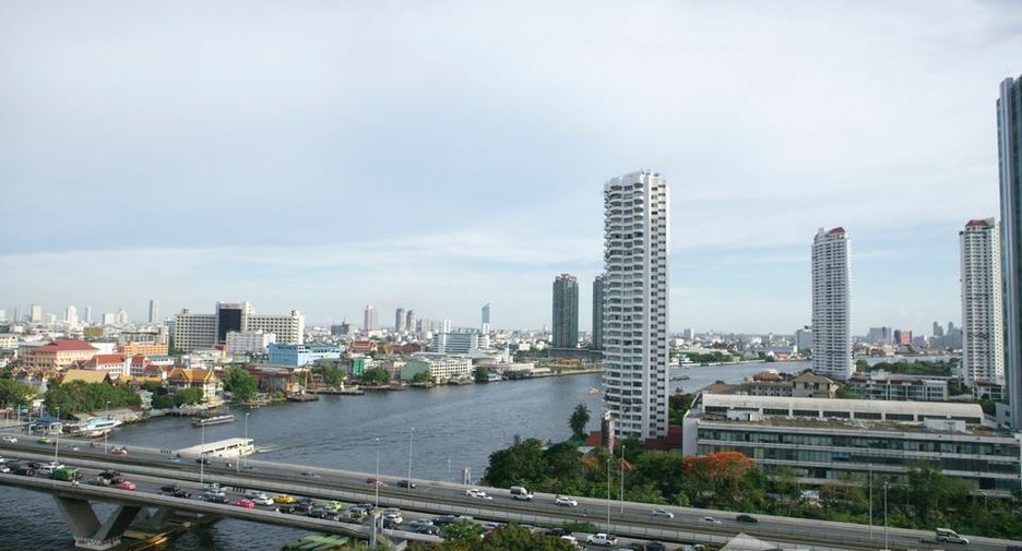 For sale 2 bedrooms condo in Sathon, Bangkok