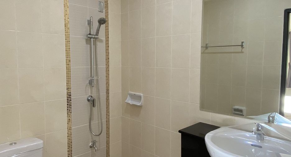 Reihenhaus zum Kauf mit 3 Zimmer in San Sai, Chiang Mai