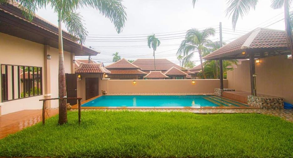 For rent 3 bedrooms villa in Ko Samui, Surat Thani