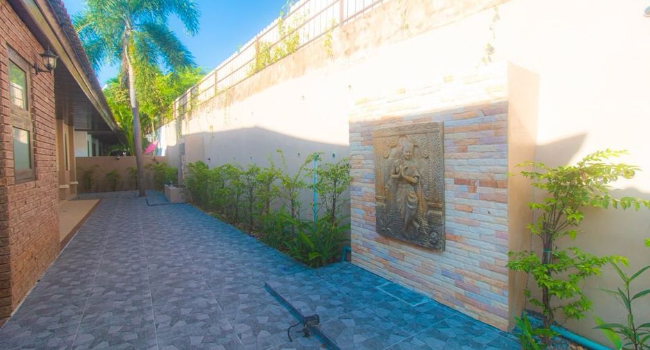 For rent 3 bedrooms villa in Ko Samui, Surat Thani