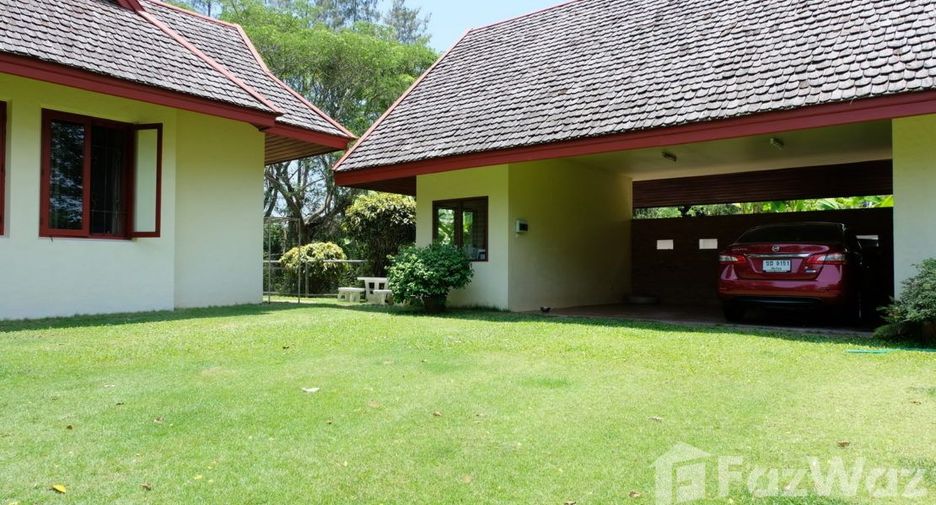 For sale 4 bedrooms villa in Saraphi, Chiang Mai