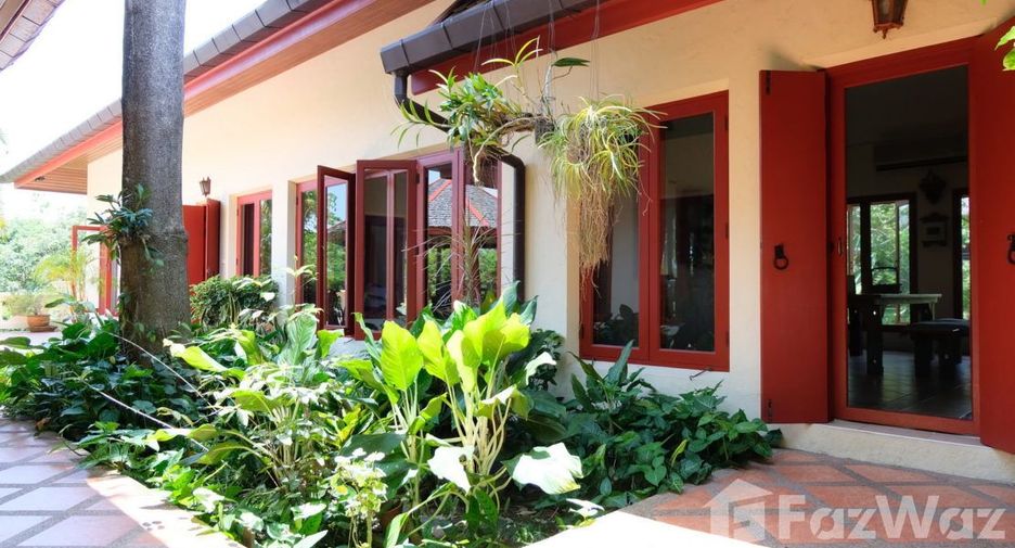 For sale 4 bedrooms villa in Saraphi, Chiang Mai