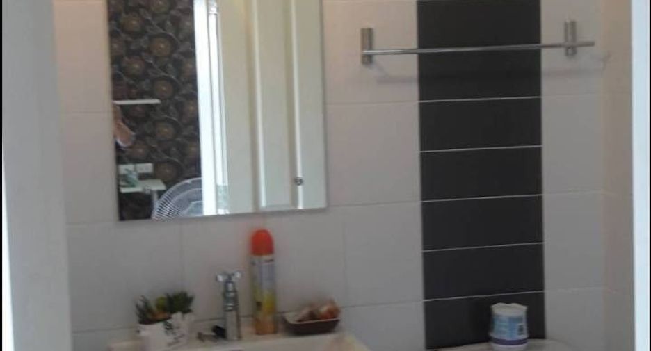 For sale 1 bed condo in Bangkok Noi, Bangkok