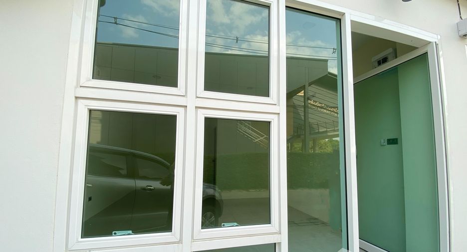 For rent retail Space in Mueang Chiang Mai, Chiang Mai