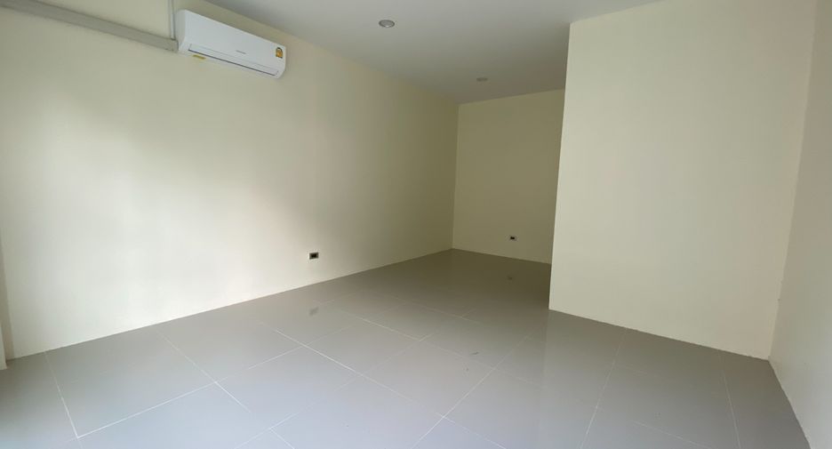 For rent retail Space in Mueang Chiang Mai, Chiang Mai