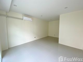 For rent retail Space in Mueang Chiang Mai, Chiang Mai