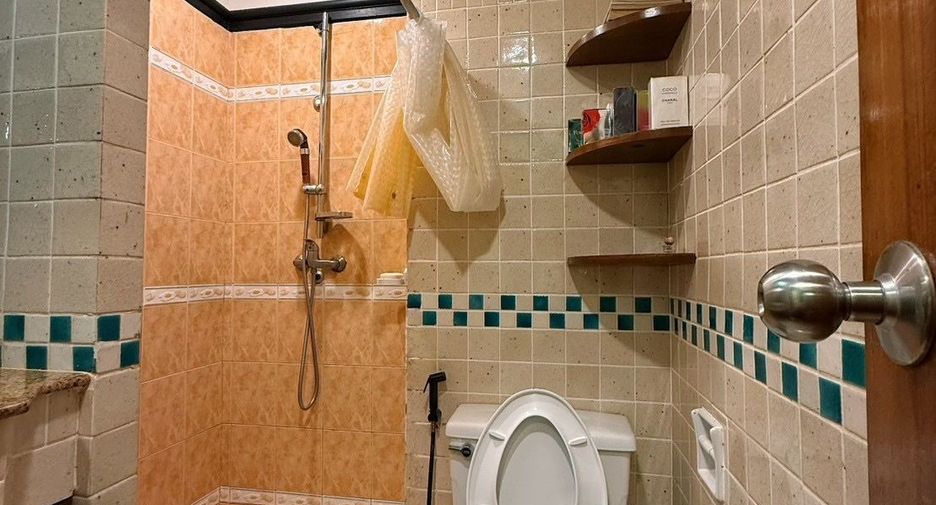 For sale 2 bedrooms condo in Hua Hin, Prachuap Khiri Khan